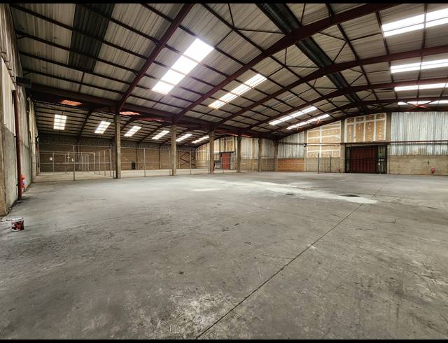 8,000M² WAREHOUSE FOR SALE IN JUPITER